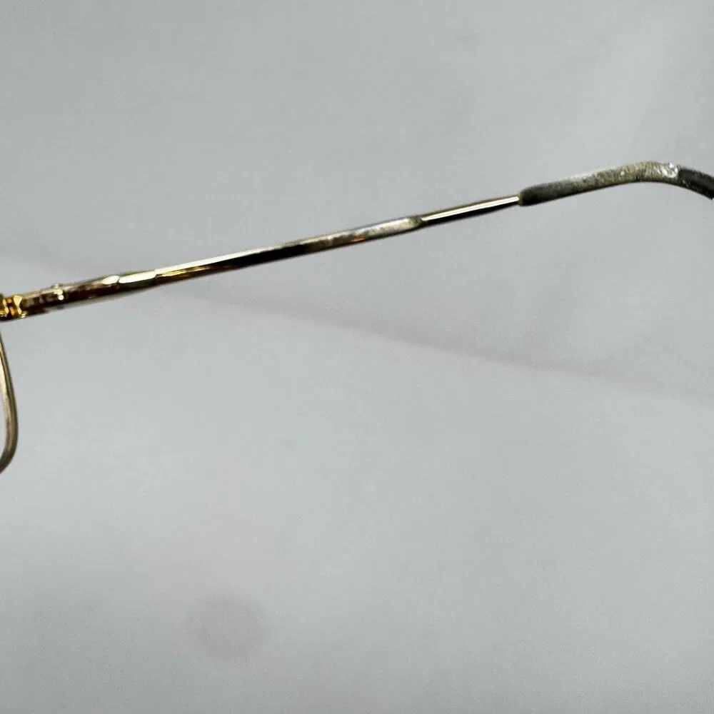 Vintage Made In Italy Gold Metal Aviator Eyeglass Frames 56-16-140